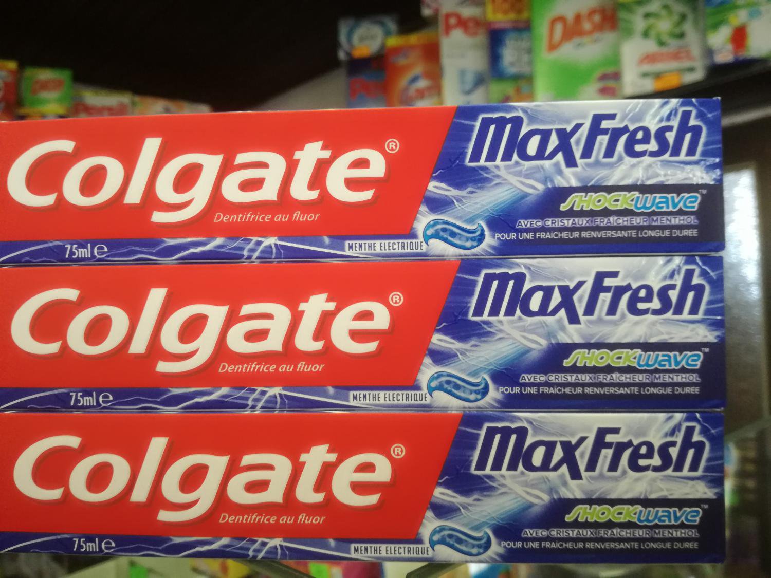 colgate max fresh shockwave